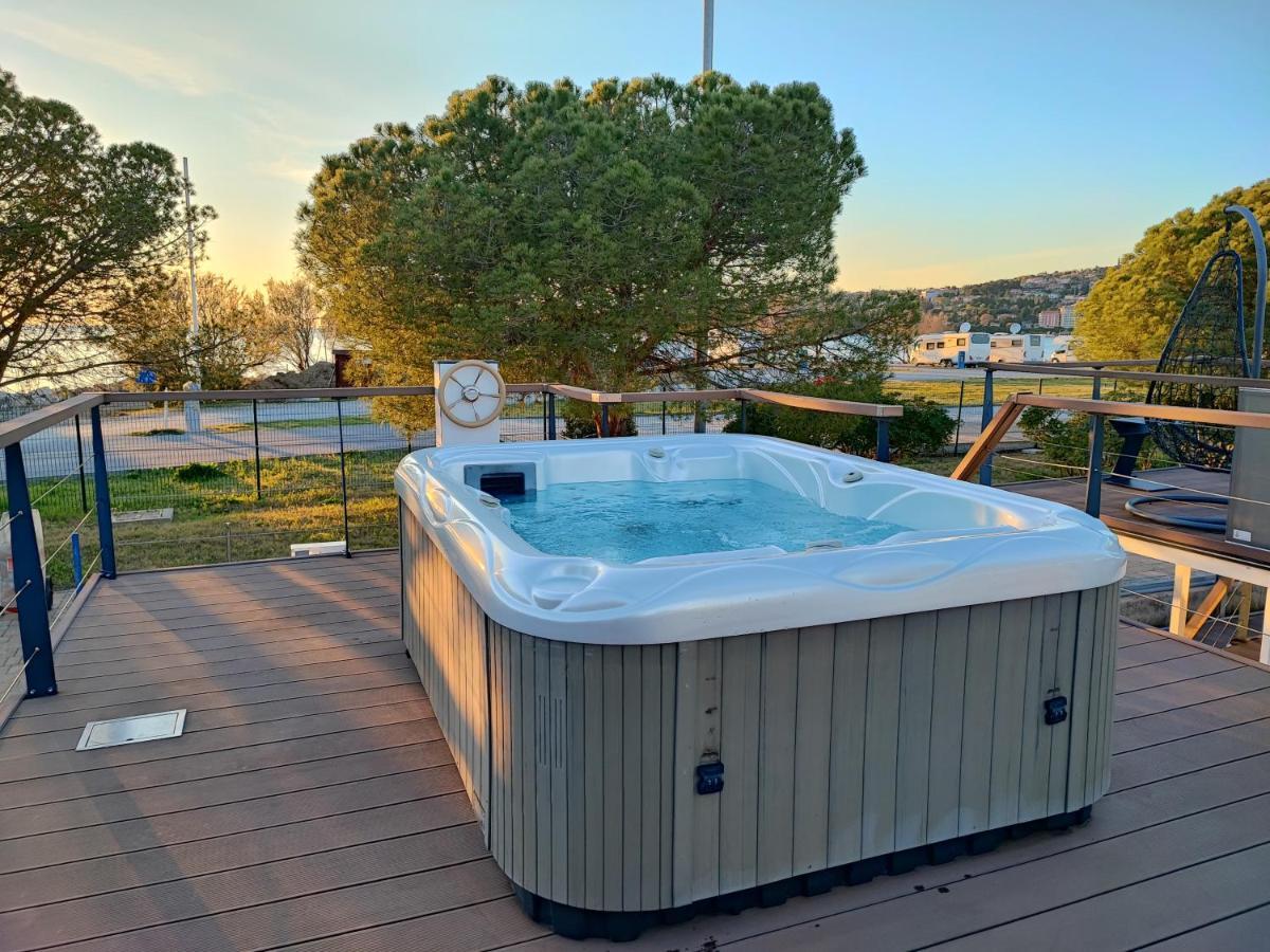 Sea Lux Floating House Ajda Portorose Villa Exterior photo